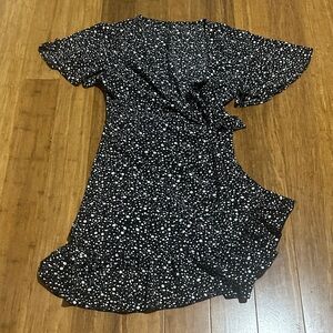 Chic Asymmetrical Black and White Polka Dot Dress